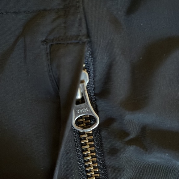 GAP Black Light Weight Jacket Full Front Zip Button Snap Size L - Picture 10 of 12